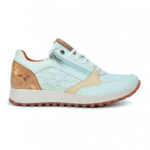 Perfil lateral de la deportiva Kangaroos 809-12 fabricada en España. Destaca su diseño ergonómico de piel blanca con perforaciones, doble cierre de cordones y cremallera, y cuña ligera de 3 cm para mayor confort.